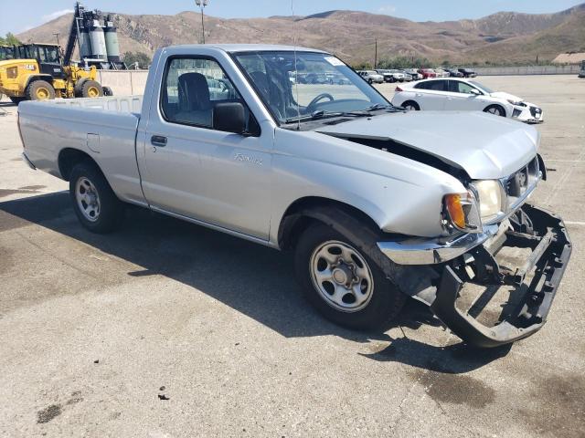 Photo 3 VIN: 1N6DD21S1YC421136 - NISSAN FRONTIER X 