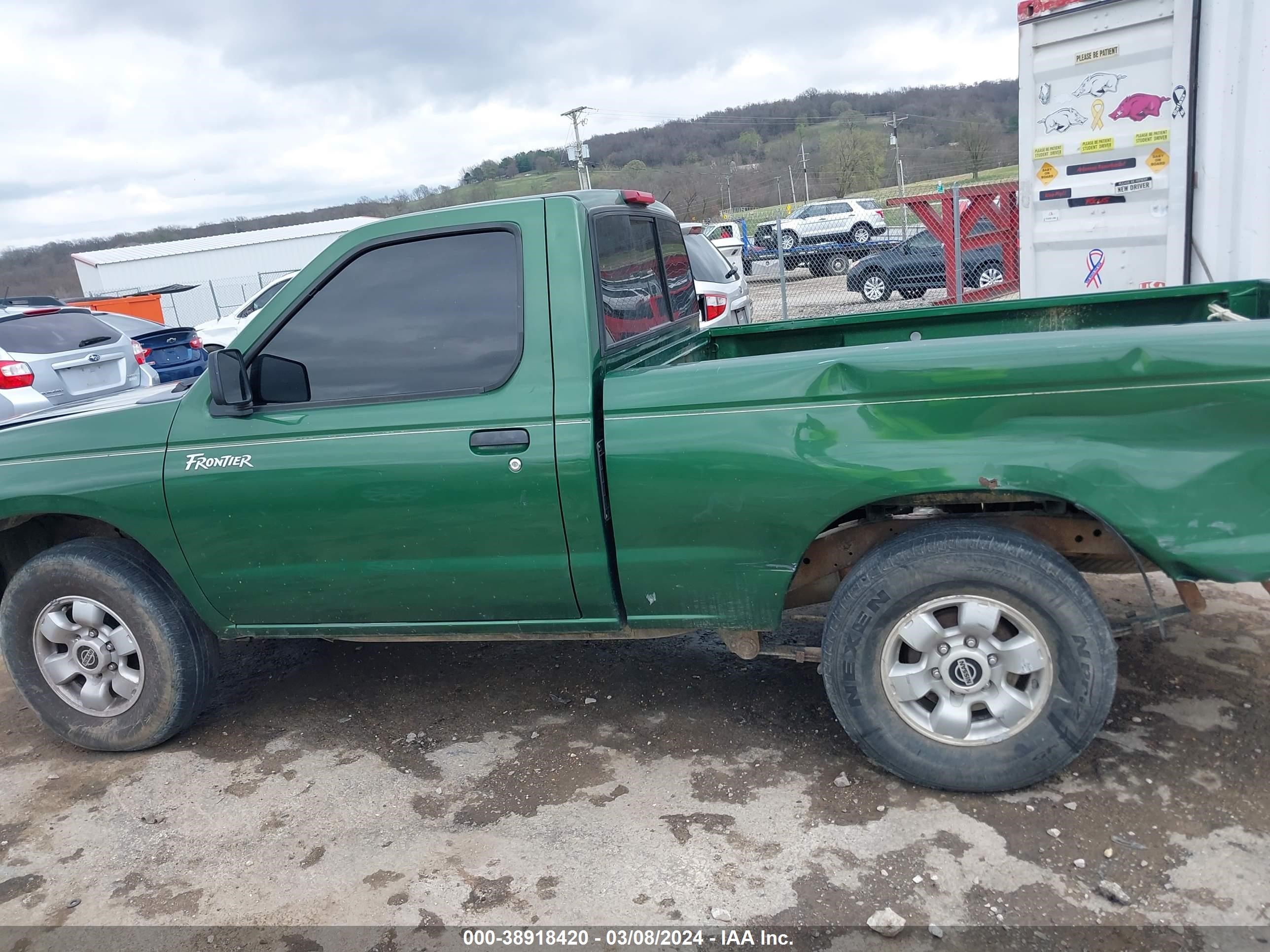 Photo 13 VIN: 1N6DD21S3WC325456 - NISSAN NAVARA (FRONTIER) 