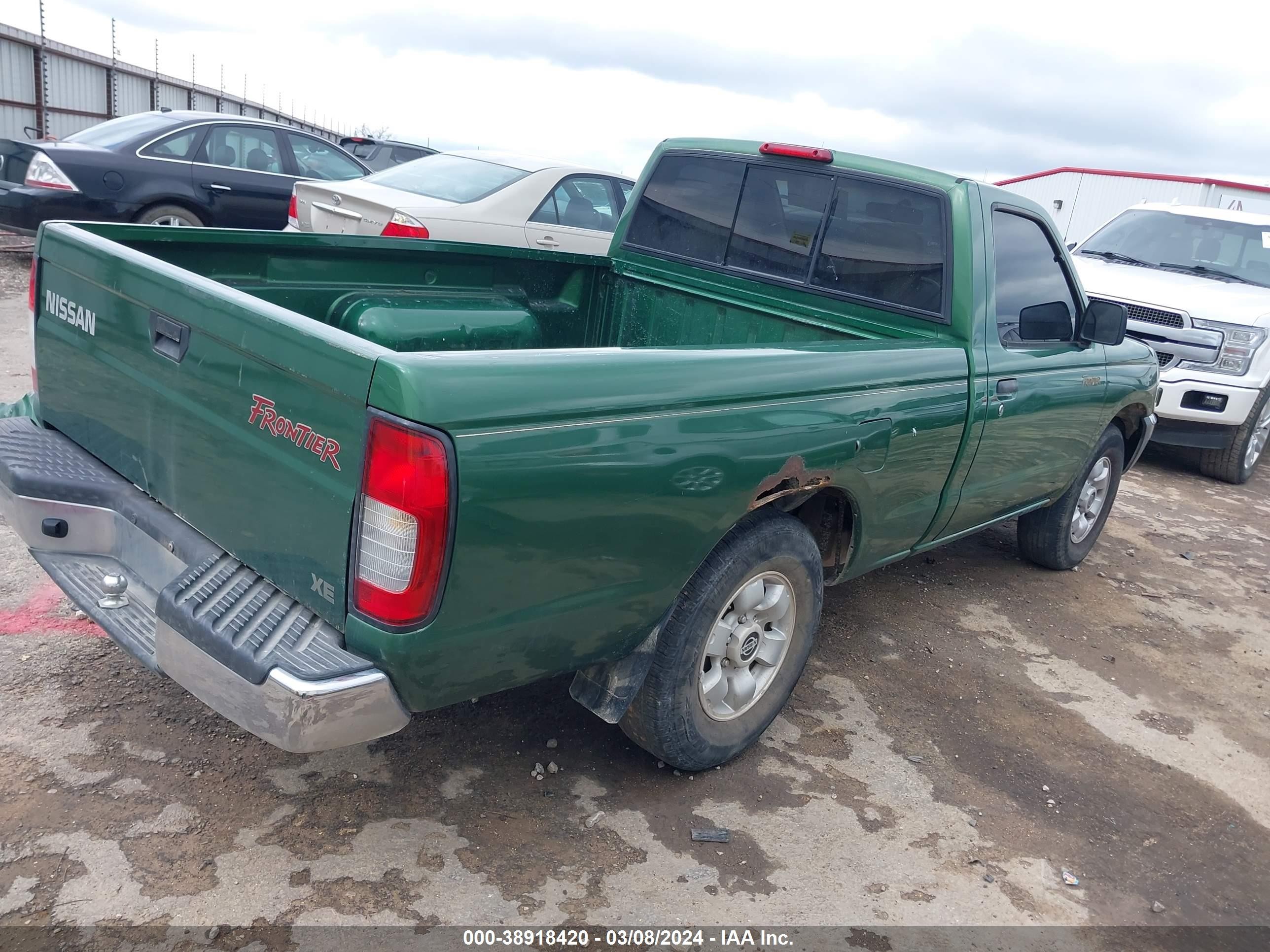 Photo 3 VIN: 1N6DD21S3WC325456 - NISSAN NAVARA (FRONTIER) 