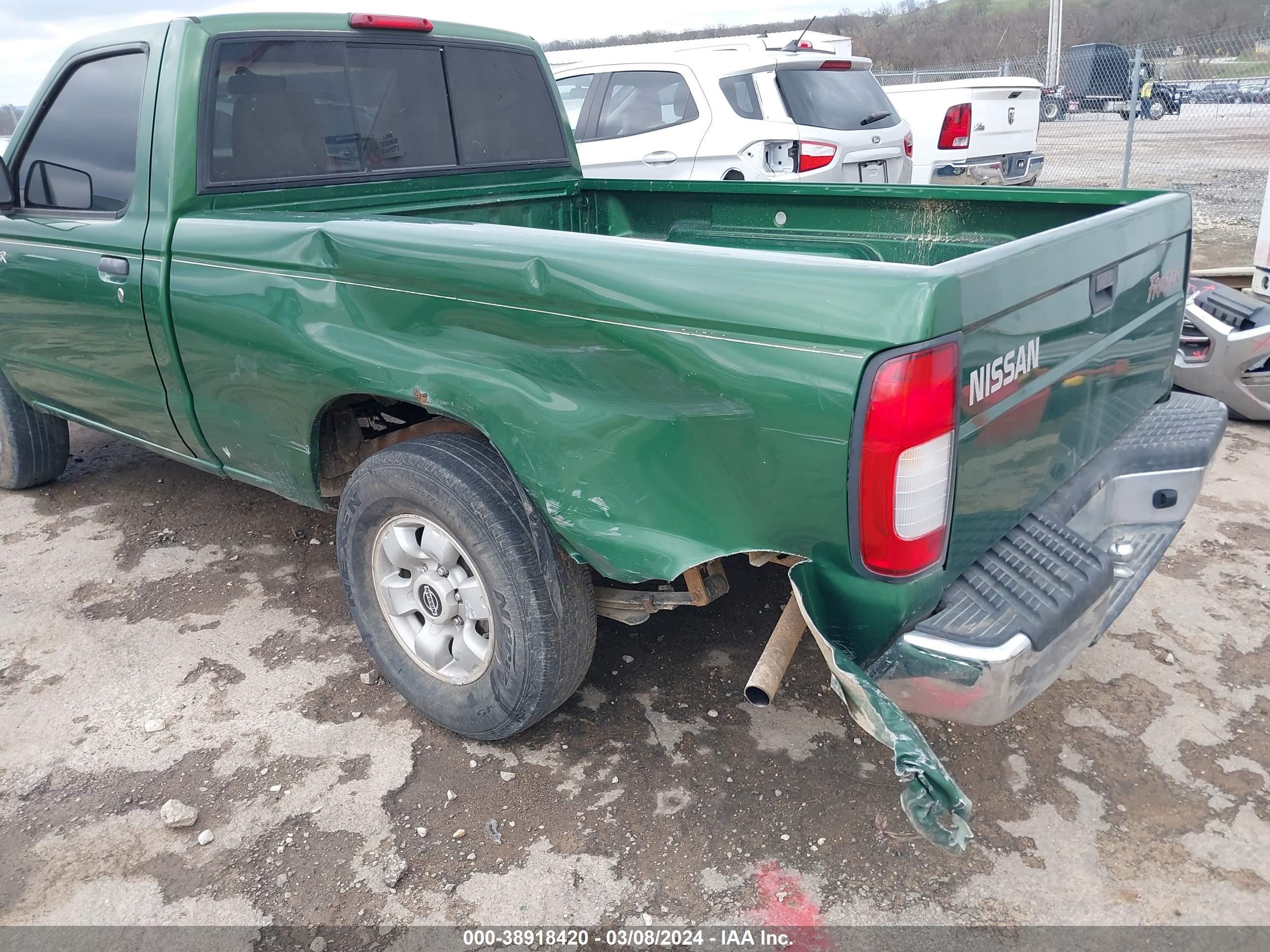 Photo 5 VIN: 1N6DD21S3WC325456 - NISSAN NAVARA (FRONTIER) 