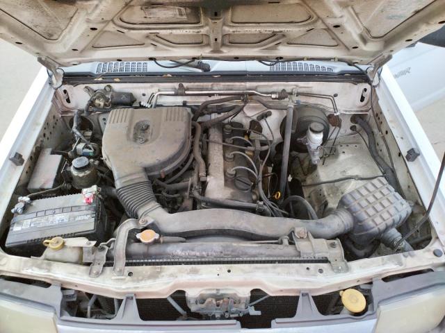 Photo 6 VIN: 1N6DD21S8XC341623 - NISSAN NAVARA (FRONTIER) 