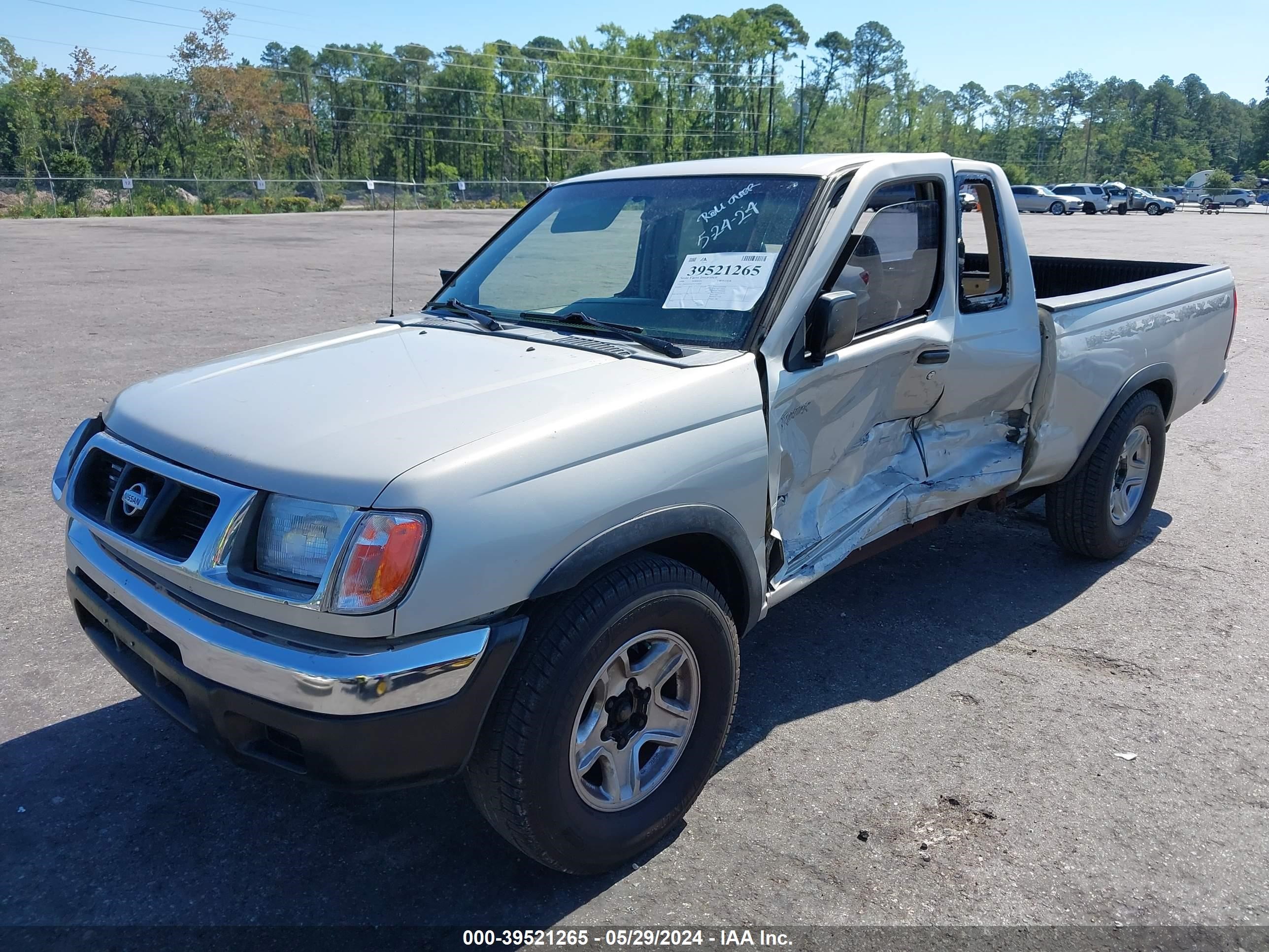 Photo 1 VIN: 1N6DD26S1XC344646 - NISSAN FRONTIER 