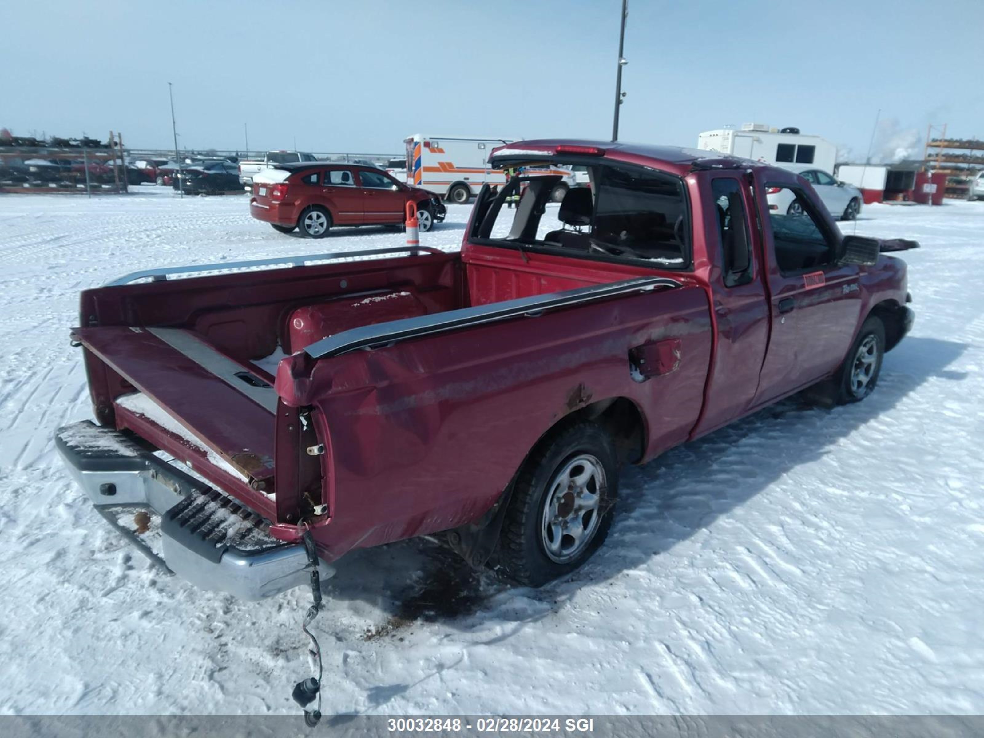 Photo 3 VIN: 1N6DD26S3WC340984 - NISSAN NAVARA (FRONTIER) 