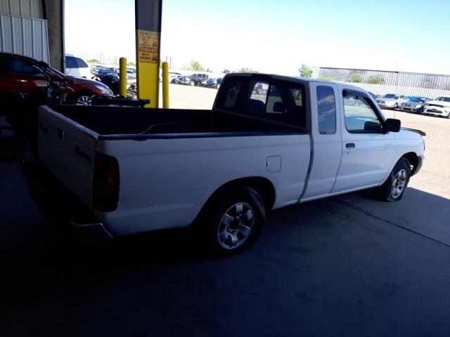 Photo 2 VIN: 1N6DD26S4YC388285 - NISSAN FRONTIER K 