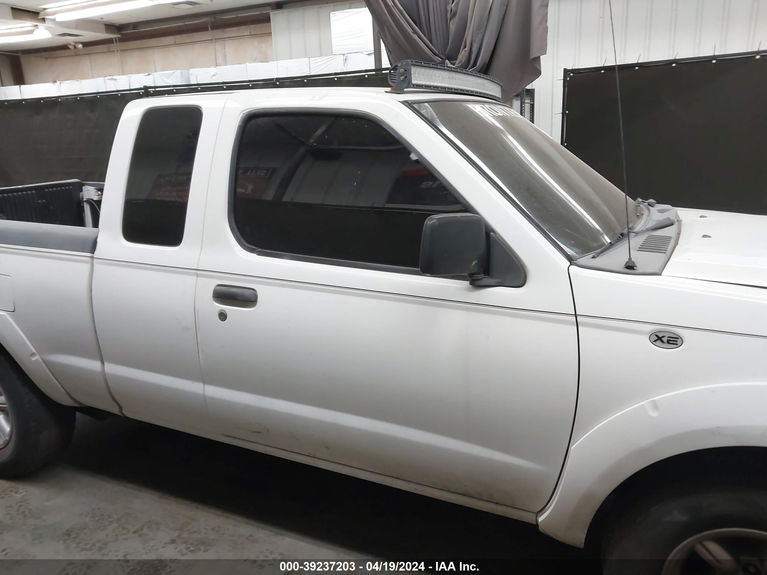 Photo 11 VIN: 1N6DD26S61C346660 - NISSAN NAVARA (FRONTIER) 