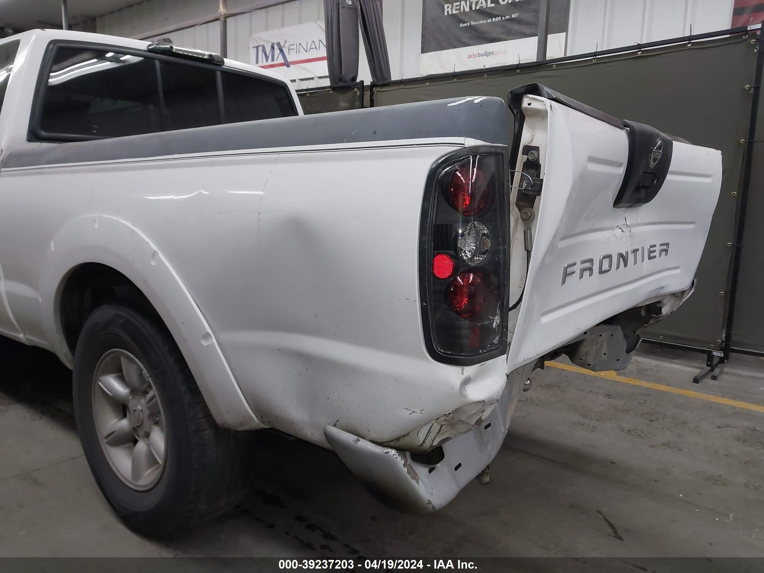 Photo 5 VIN: 1N6DD26S61C346660 - NISSAN NAVARA (FRONTIER) 