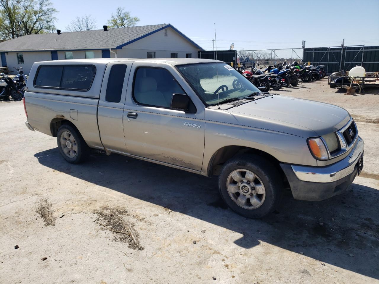 Photo 3 VIN: 1N6DD26S6YC436479 - NISSAN NAVARA (FRONTIER) 