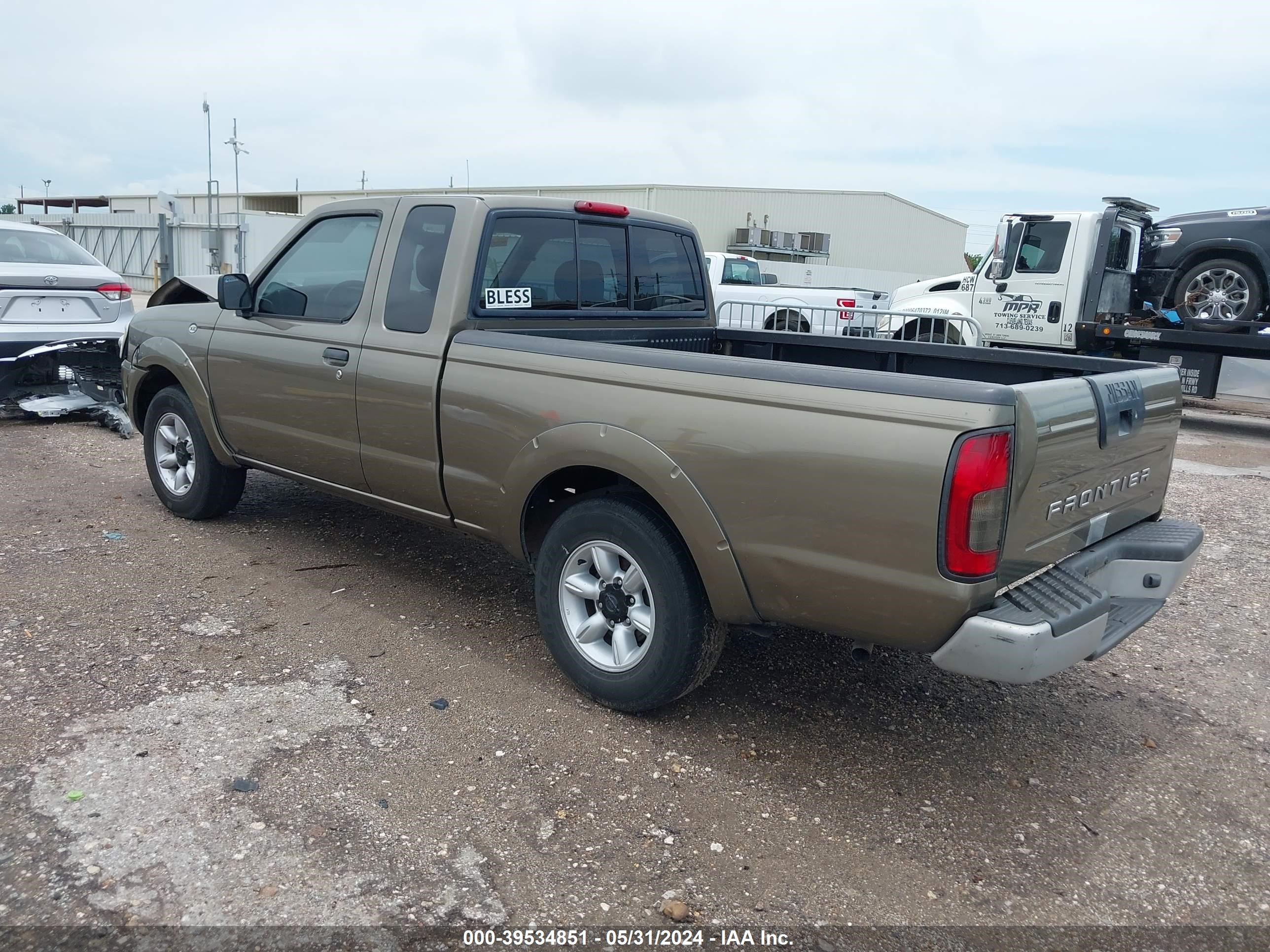 Photo 2 VIN: 1N6DD26S81C366442 - NISSAN NAVARA (FRONTIER) 