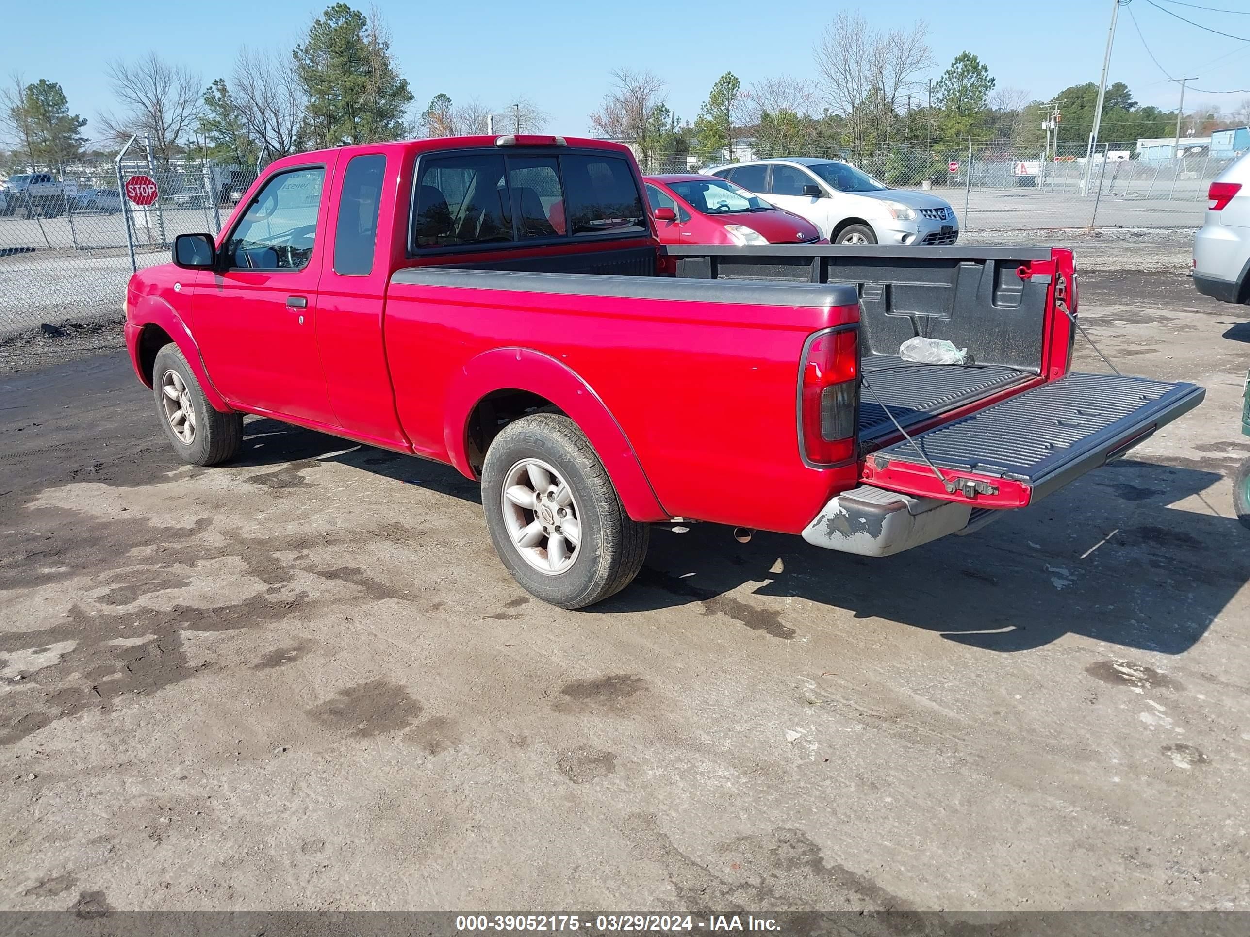 Photo 2 VIN: 1N6DD26T74C467761 - NISSAN NAVARA (FRONTIER) 