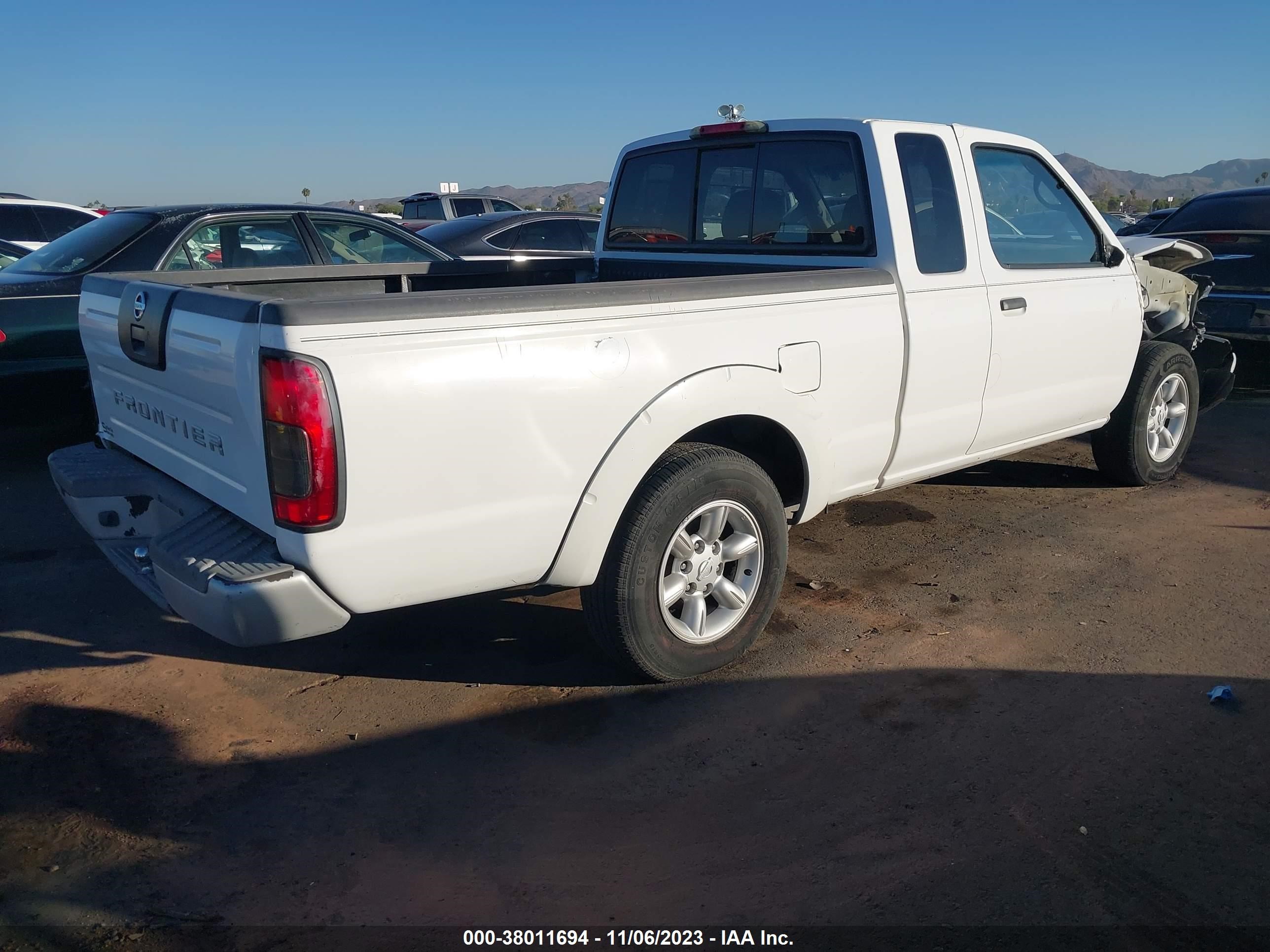 Photo 3 VIN: 1N6DD26T84C431996 - NISSAN NAVARA (FRONTIER) 