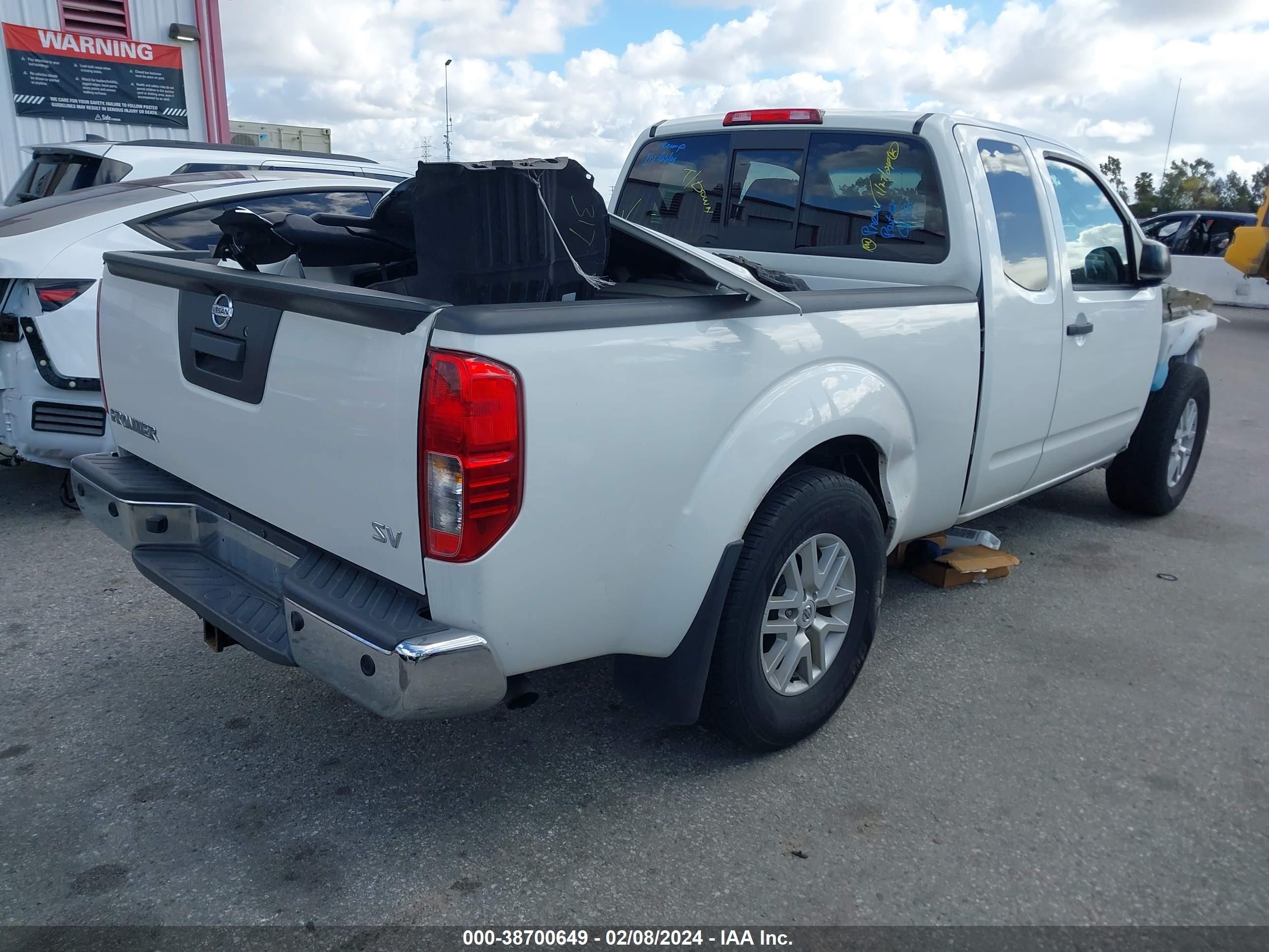 Photo 3 VIN: 1N6ED0CE9LN706227 - NISSAN NAVARA (FRONTIER) 