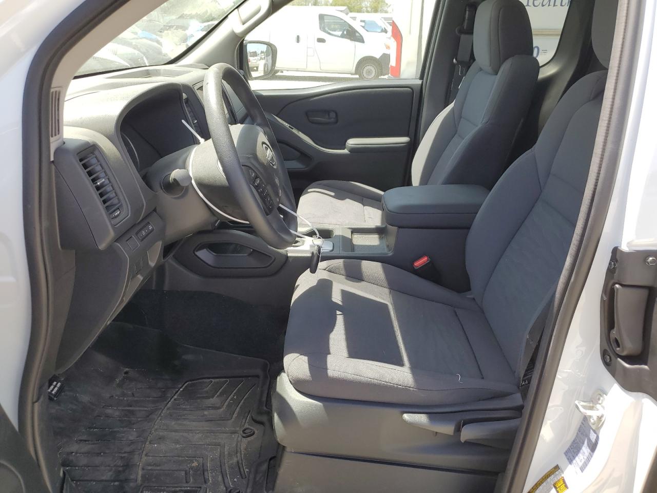 Photo 6 VIN: 1N6ED1CL0RN628403 - NISSAN NAVARA 