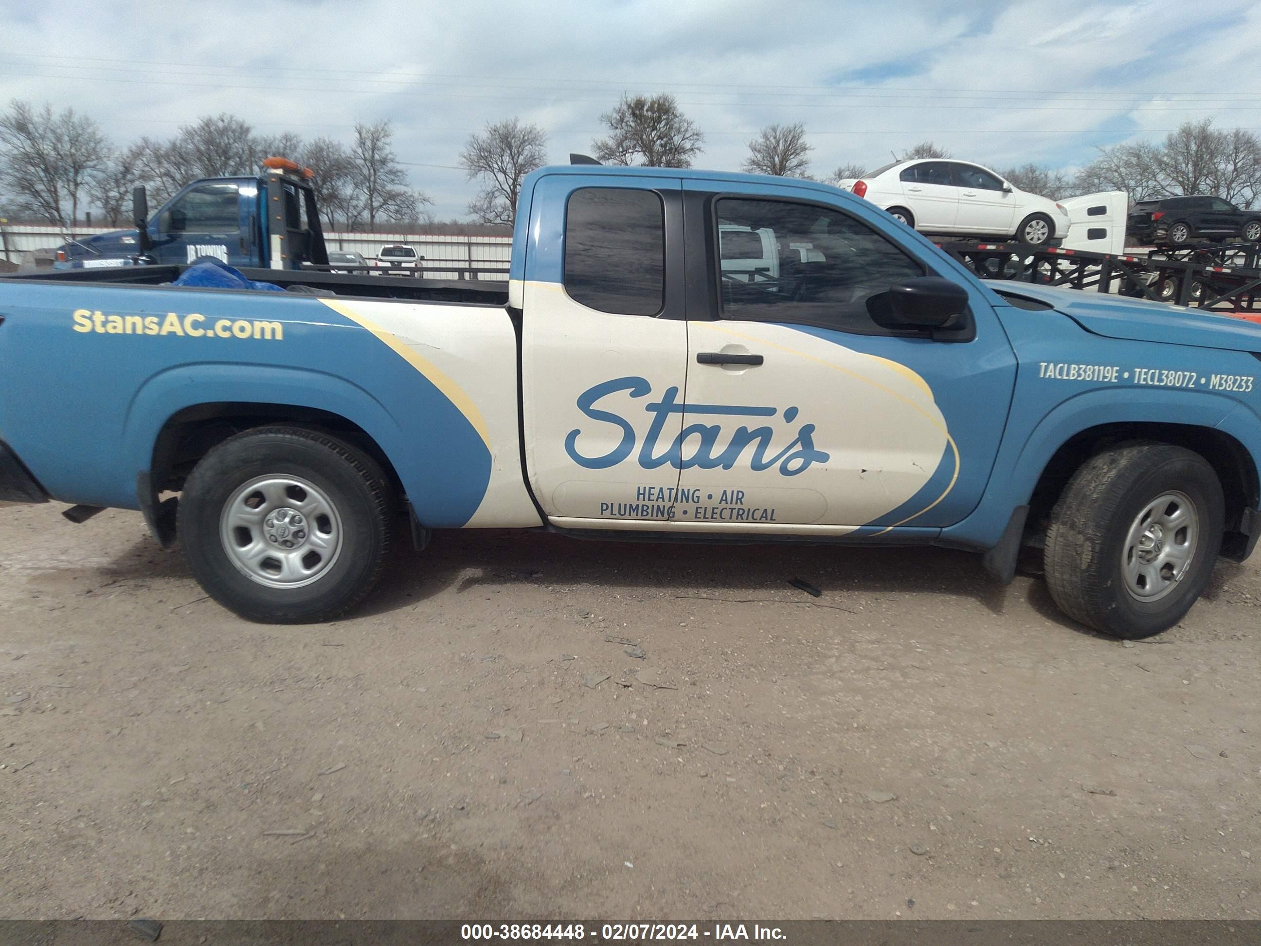 Photo 11 VIN: 1N6ED1CL6NN654465 - NISSAN FRONTIER 