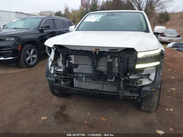 Photo 5 VIN: 1N6ED1EJ2NN645466 - NISSAN FRONTIER 