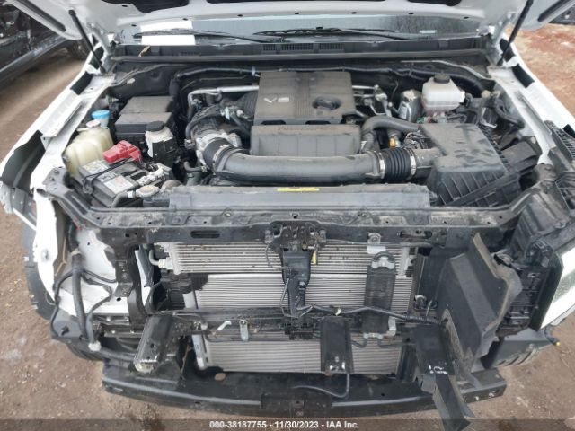 Photo 9 VIN: 1N6ED1EJ2NN645466 - NISSAN FRONTIER 