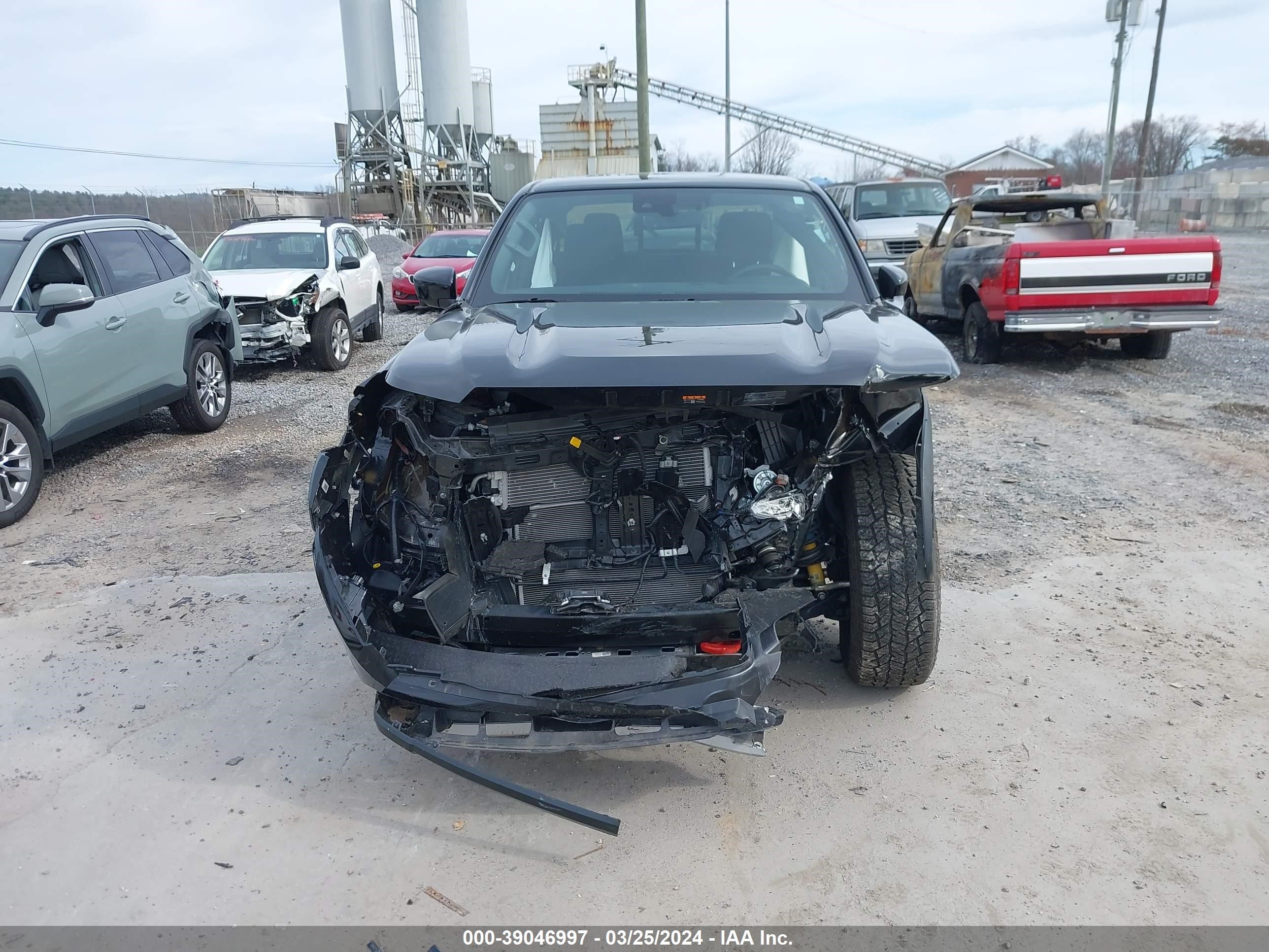 Photo 10 VIN: 1N6ED1EK0PN617175 - NISSAN FRONTIER 