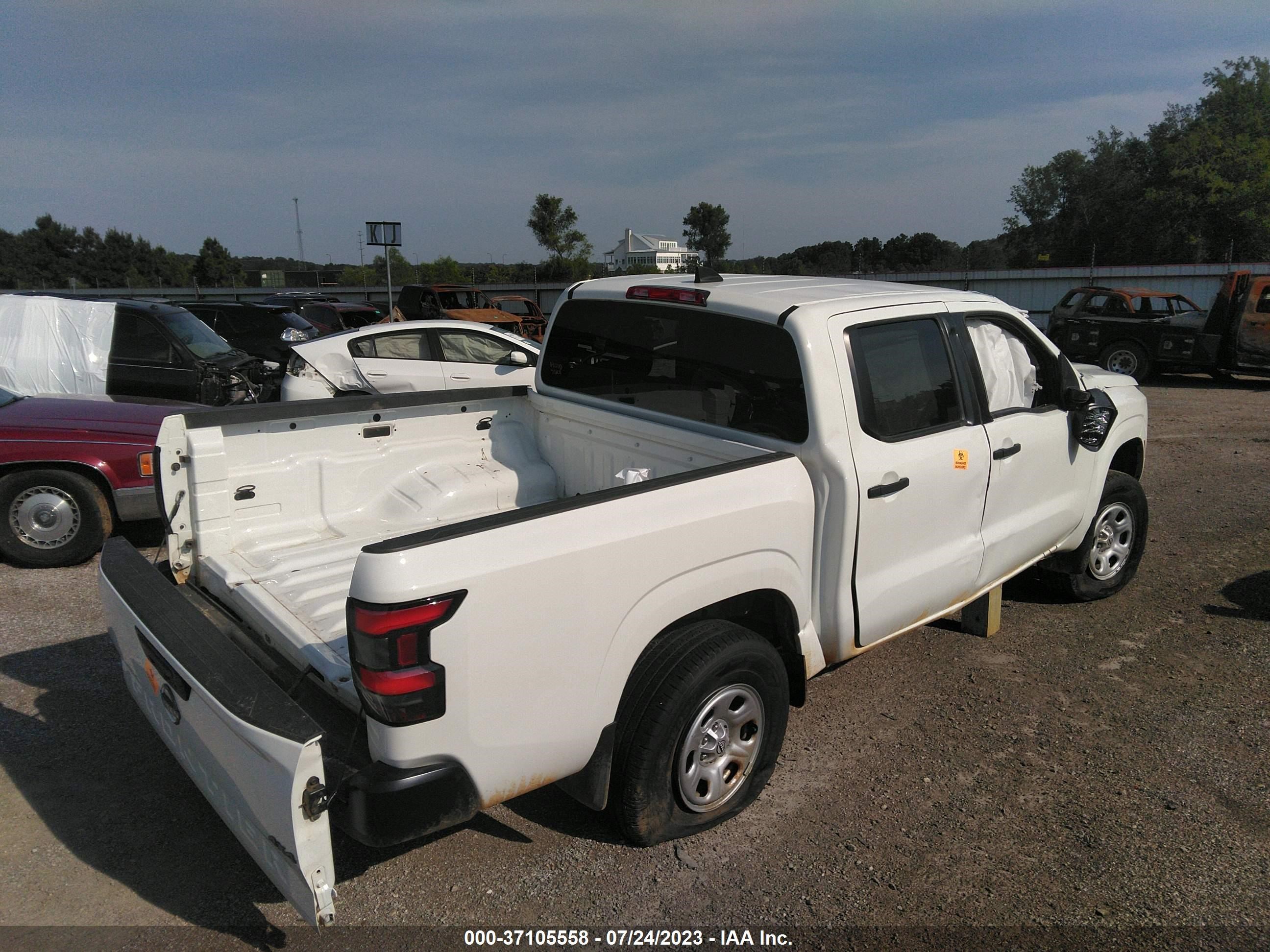 Photo 3 VIN: 1N6ED1EK1PN625849 - NISSAN NAVARA (FRONTIER) 