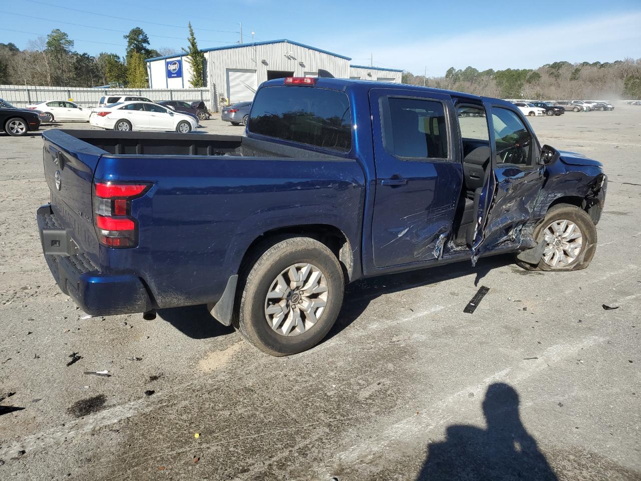 Photo 2 VIN: 1N6ED1EK3NN682860 - NISSAN FRONTIER 