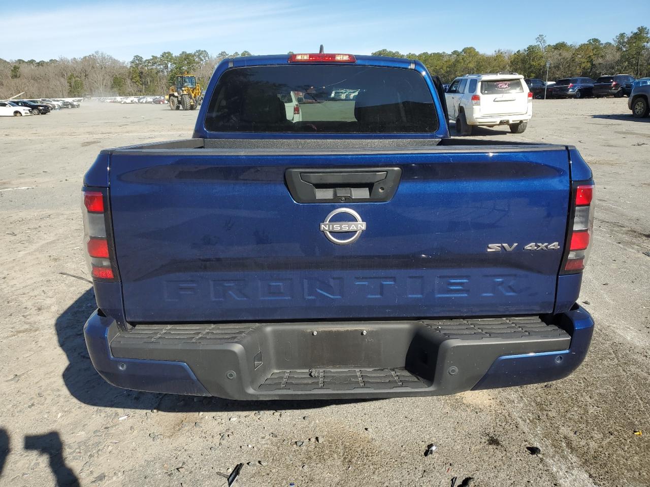 Photo 5 VIN: 1N6ED1EK3NN682860 - NISSAN FRONTIER 