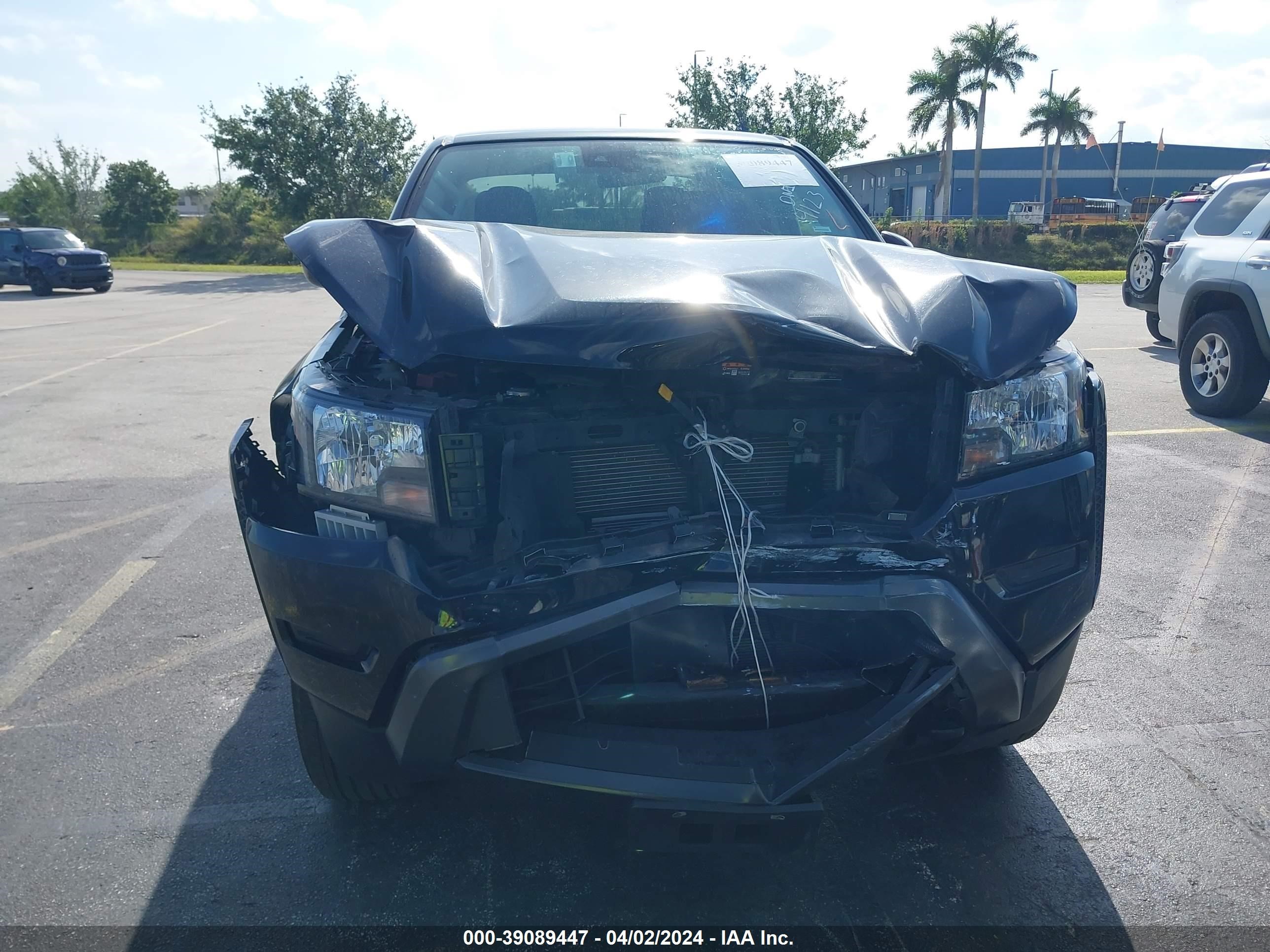 Photo 11 VIN: 1N6ED1EK6NN669424 - NISSAN FRONTIER 