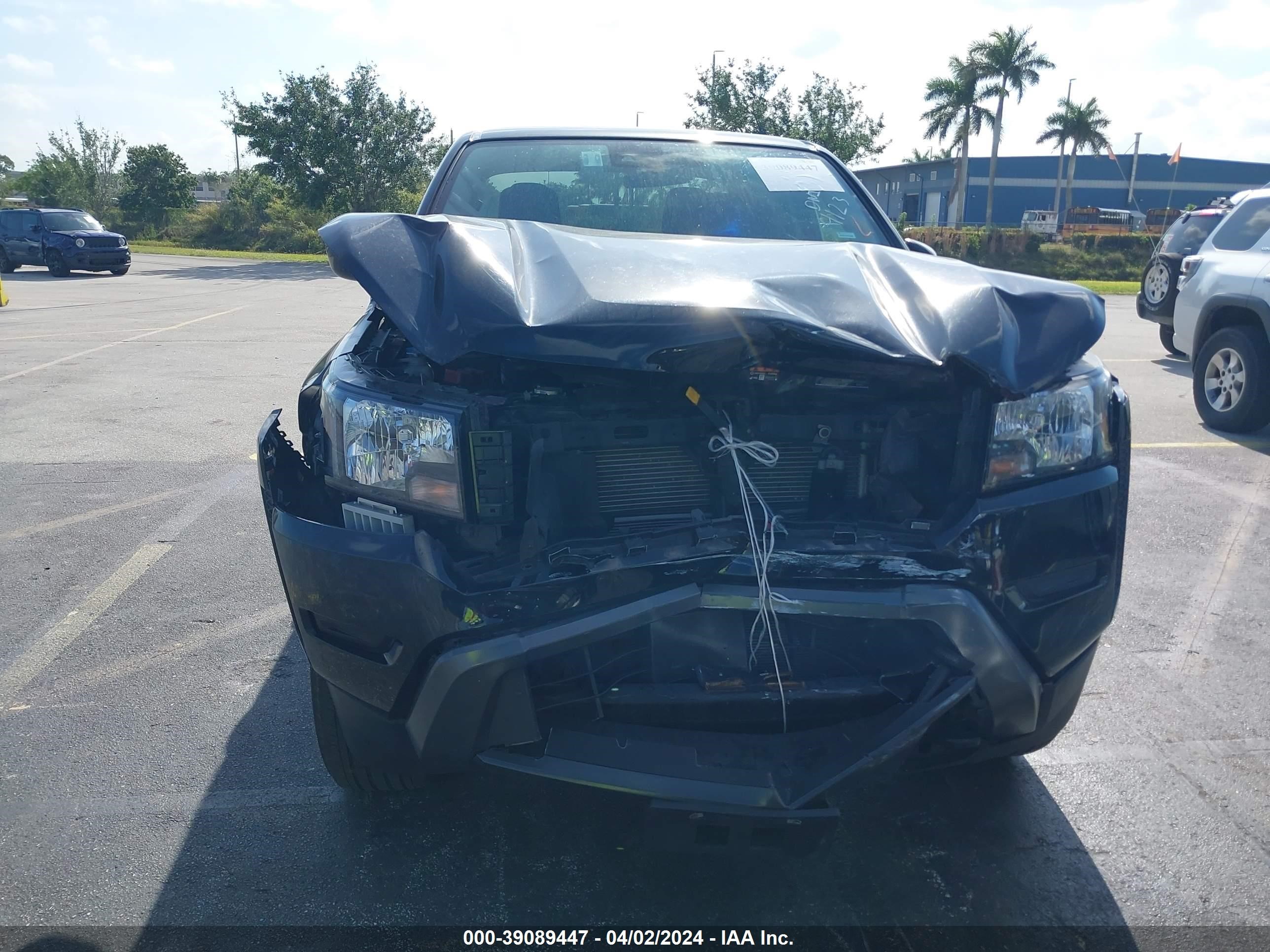 Photo 5 VIN: 1N6ED1EK6NN669424 - NISSAN FRONTIER 