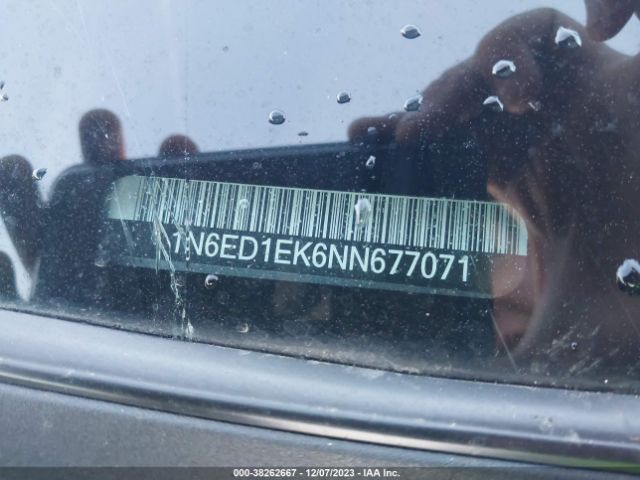 Photo 8 VIN: 1N6ED1EK6NN677071 - NISSAN FRONTIER 