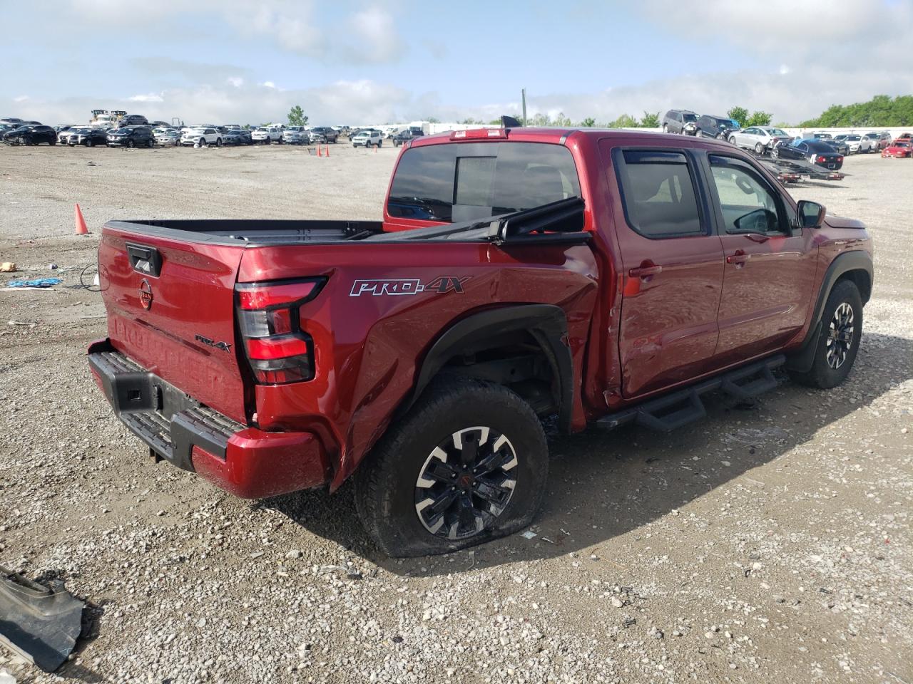 Photo 2 VIN: 1N6ED1EK9PN656282 - NISSAN NAVARA (FRONTIER) 