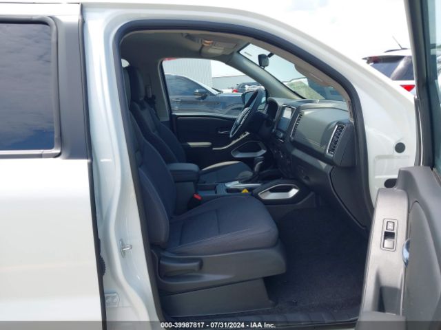 Photo 4 VIN: 1N6ED1FJ9PN669720 - NISSAN FRONTIER 