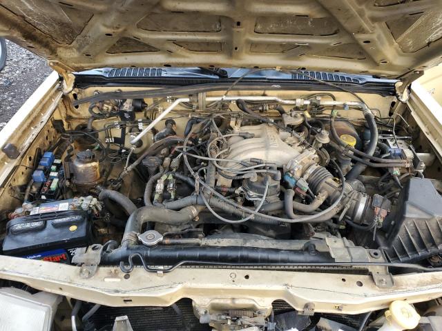 Photo 10 VIN: 1N6ED26Y4XC323234 - NISSAN FRONTIER 