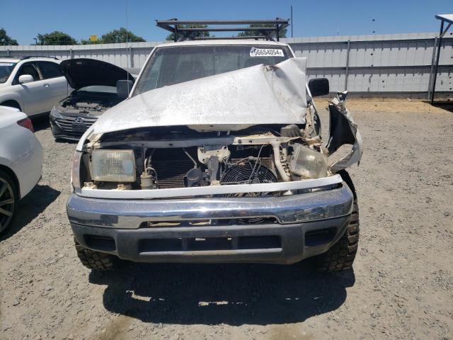 Photo 4 VIN: 1N6ED26Y5YC313040 - NISSAN FRONTIER 