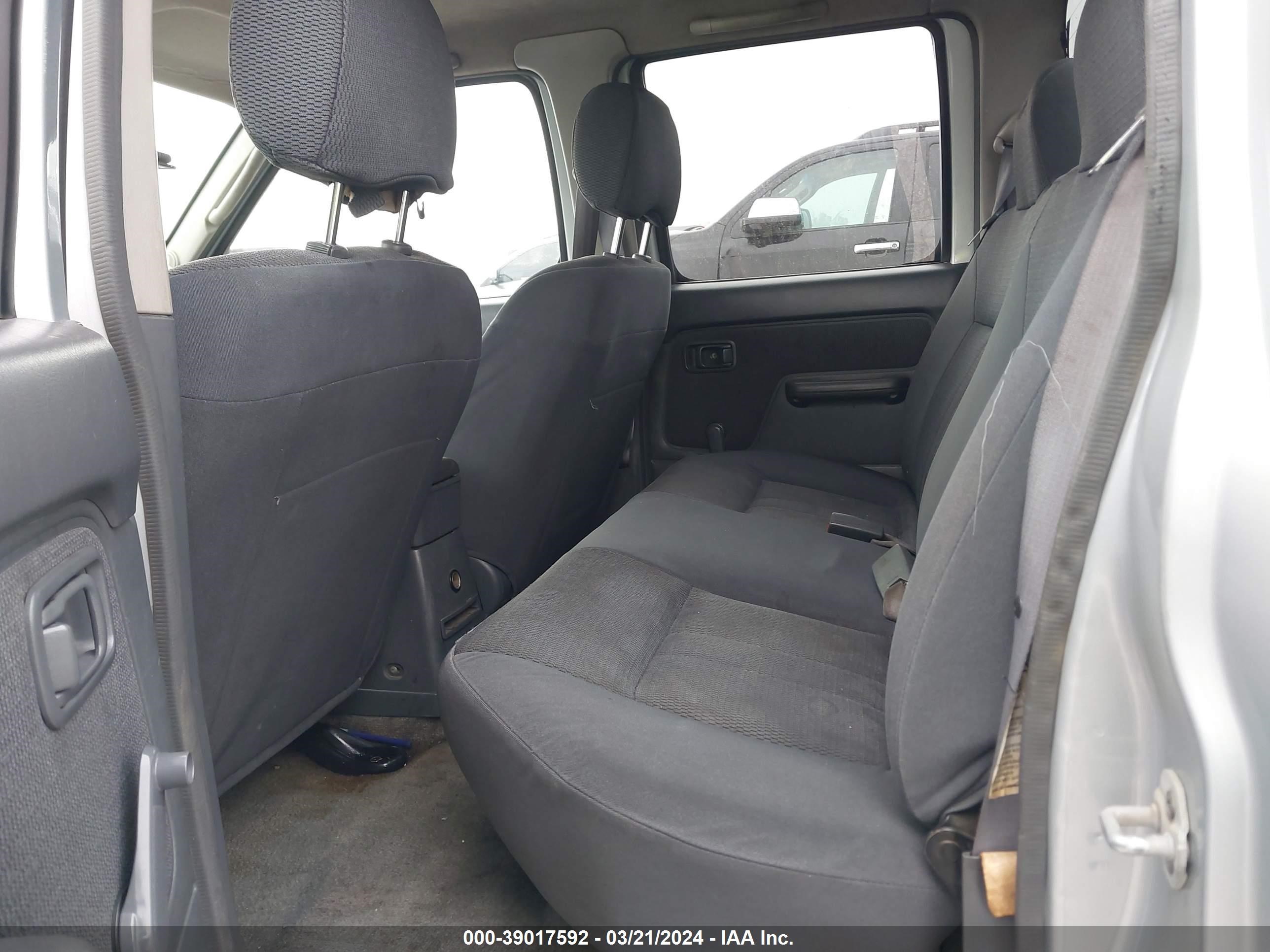 Photo 7 VIN: 1N6ED27T33C465569 - NISSAN NAVARA (FRONTIER) 