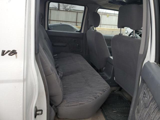 Photo 9 VIN: 1N6ED27T4YC423676 - NISSAN FRONTIER 