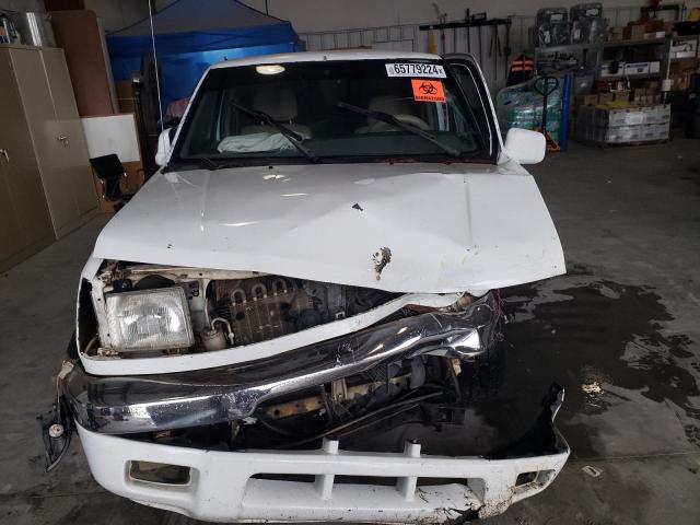 Photo 4 VIN: 1N6ED27T7YC316606 - NISSAN FRONTIER C 