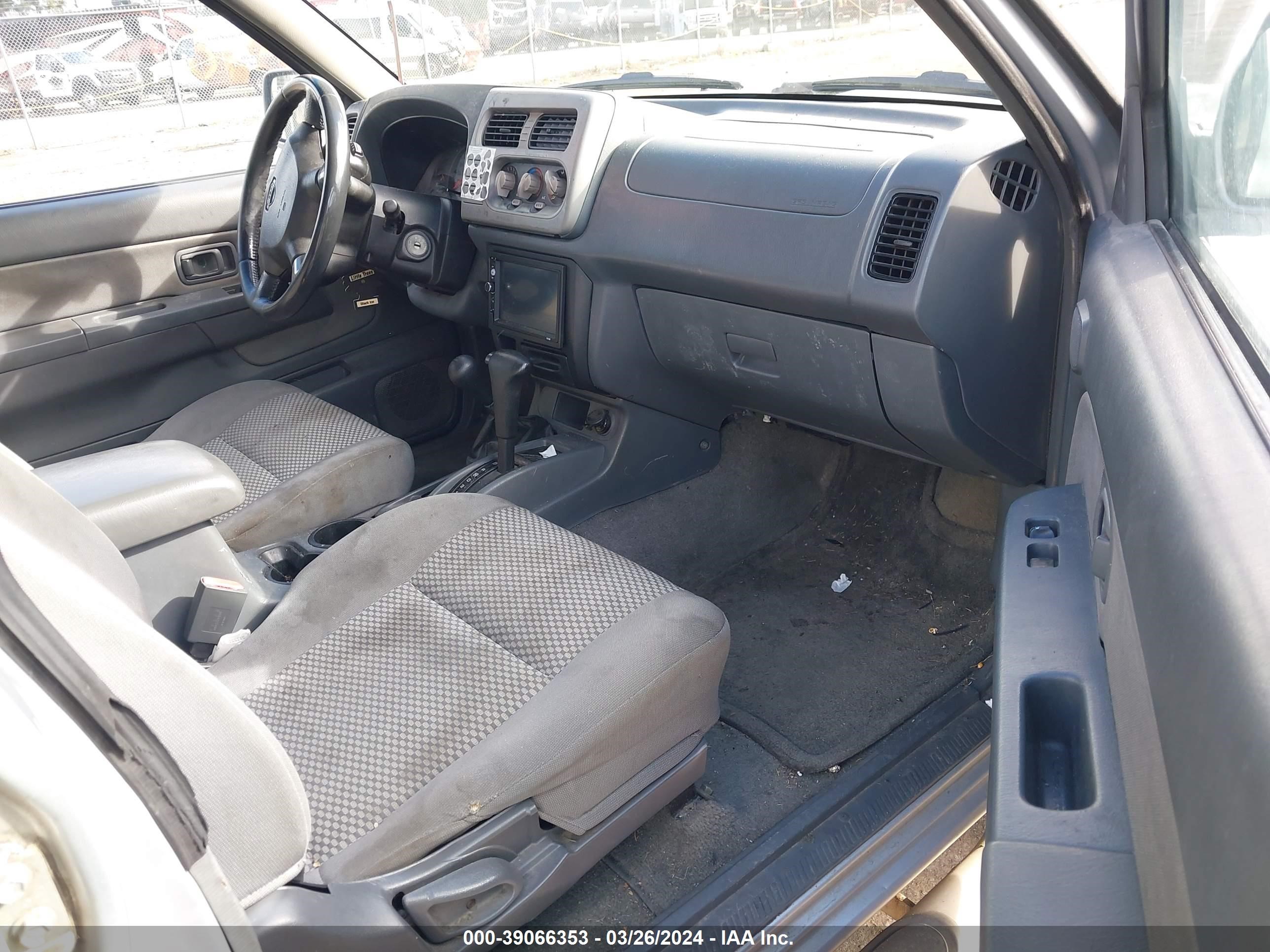 Photo 4 VIN: 1N6ED27Y41C329721 - NISSAN NAVARA (FRONTIER) 