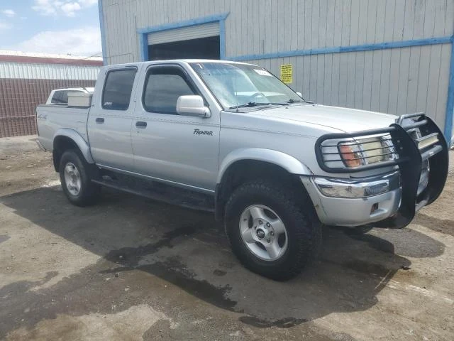 Photo 3 VIN: 1N6ED27Y8YC336777 - NISSAN FRONTIER C 