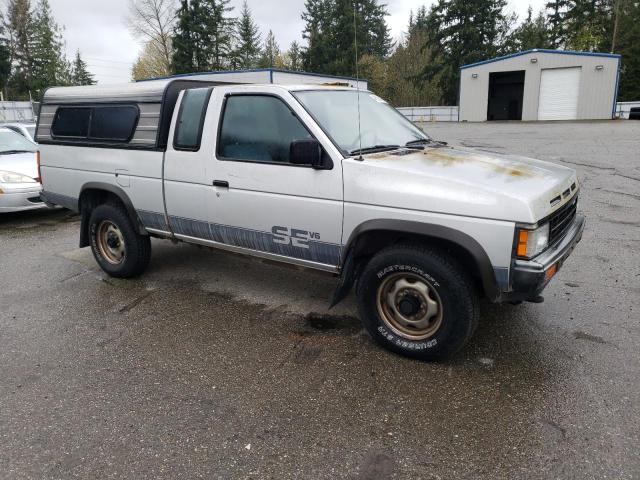 Photo 3 VIN: 1N6HD16YXKC340460 - NISSAN D21 