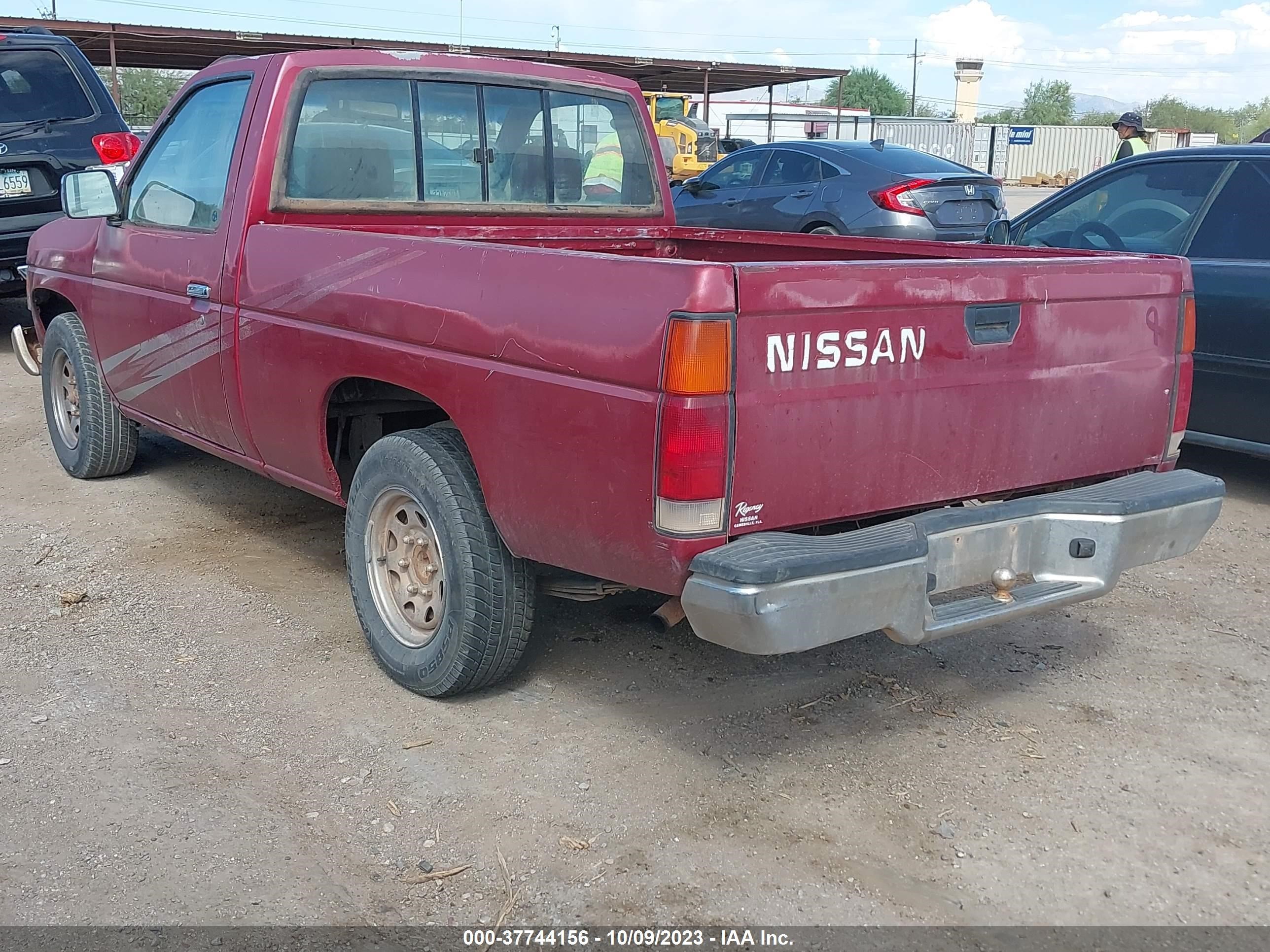 Photo 2 VIN: 1N6SD11S1PC401436 - NISSAN NULL 