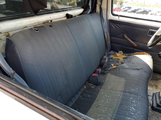 Photo 9 VIN: 1N6SD11S1SC363814 - NISSAN NAVARA 