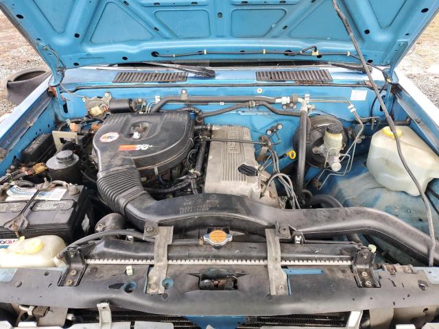 Photo 10 VIN: 1N6SD11S2VC319079 - NISSAN TRUCK BASE 