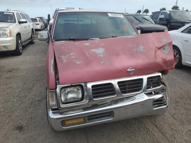 Photo 4 VIN: 1N6SD11S3TC314597 - NISSAN TRUCK BASE 