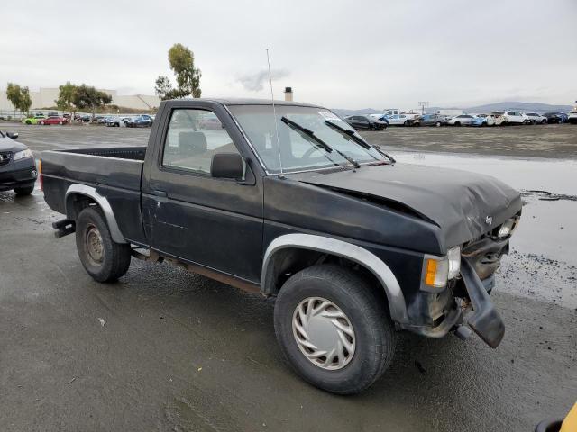 Photo 3 VIN: 1N6SD11S3VC328843 - NISSAN TRUCK BASE 