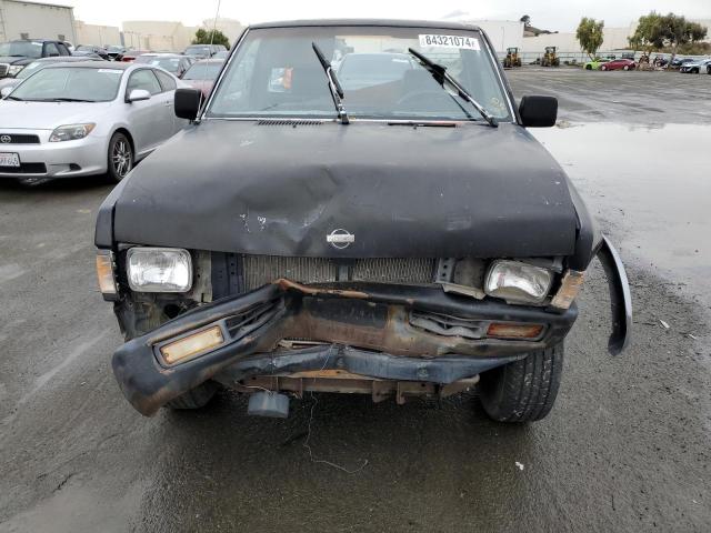 Photo 4 VIN: 1N6SD11S3VC328843 - NISSAN TRUCK BASE 