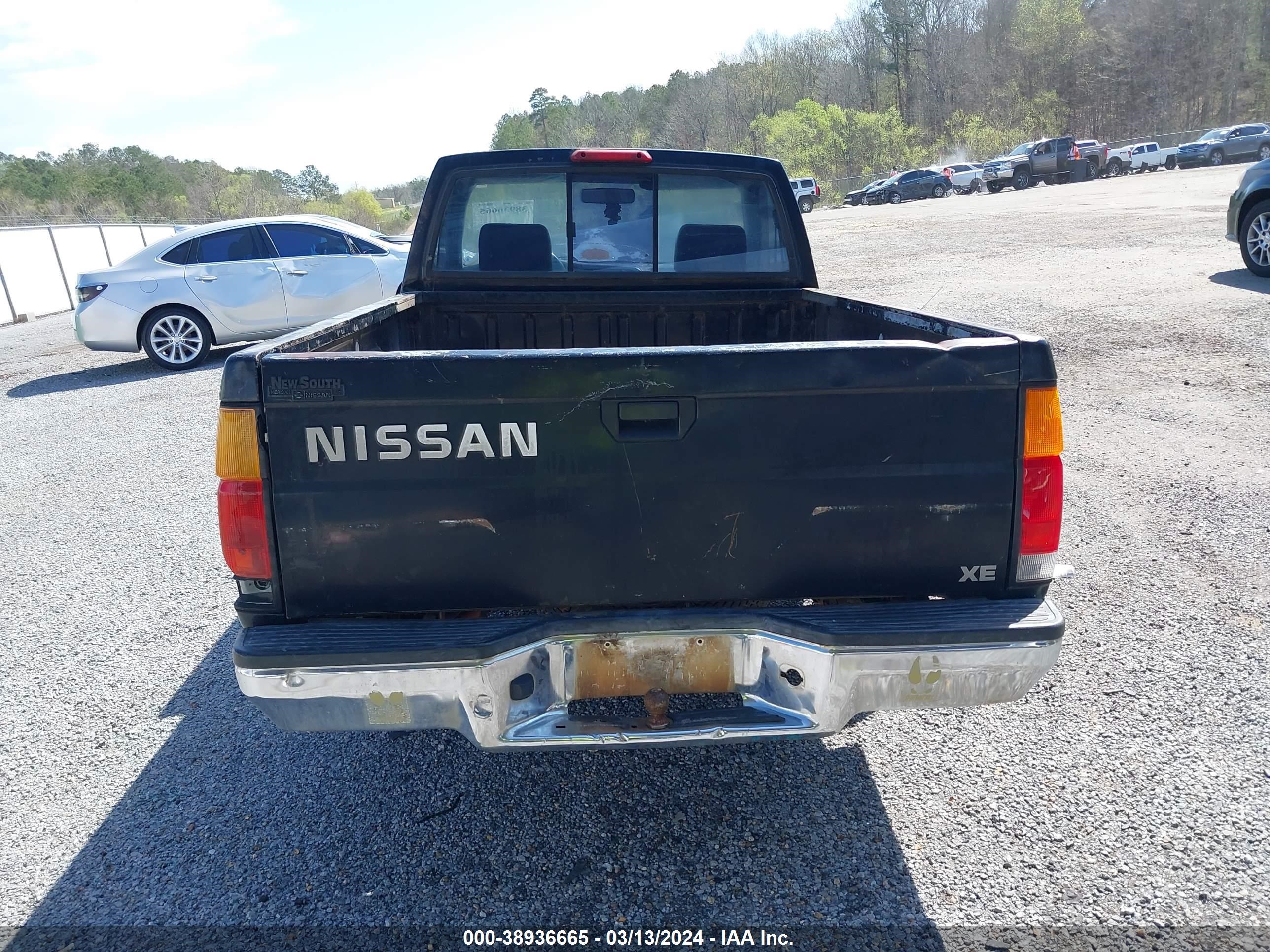 Photo 15 VIN: 1N6SD11S6VC429858 - NISSAN NULL 