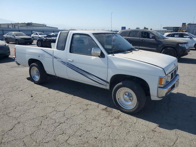 Photo 3 VIN: 1N6SD16S2PC374773 - NISSAN TITAN 