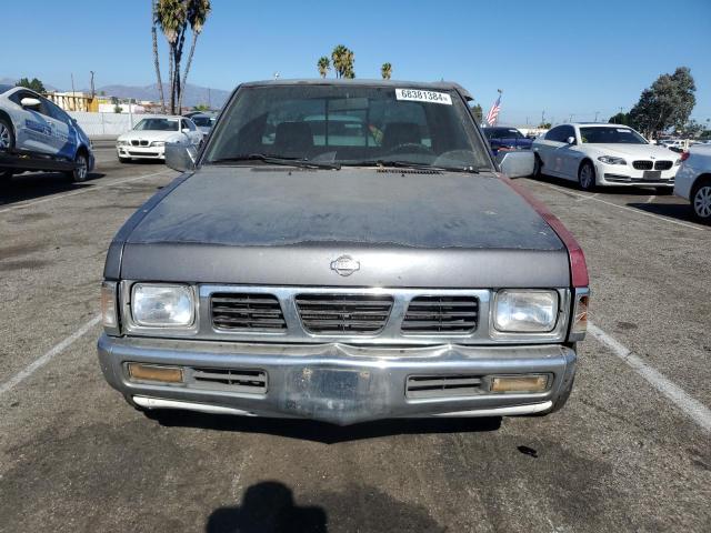 Photo 4 VIN: 1N6SD16S2SC424354 - NISSAN TRUCK KING 