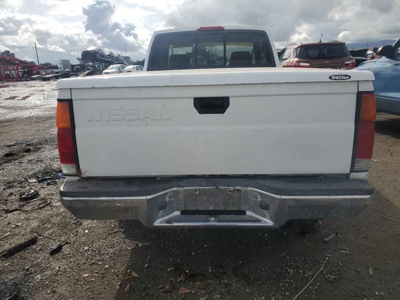 Photo 5 VIN: 1N6SD16S2SC450419 - NISSAN TITAN 