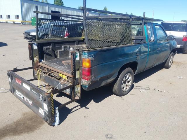 Photo 3 VIN: 1N6SD16S2VC350373 - NISSAN TRUCK KING 