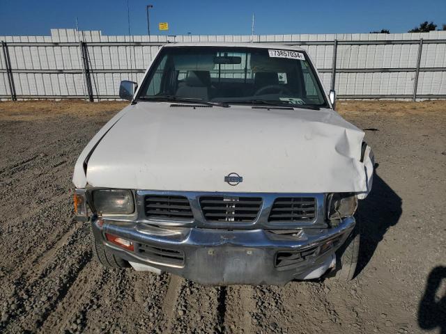 Photo 4 VIN: 1N6SD16S2VC358540 - NISSAN TRUCK KING 