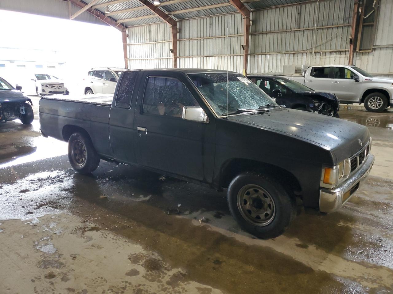 Photo 3 VIN: 1N6SD16S5RC415514 - NISSAN TITAN 