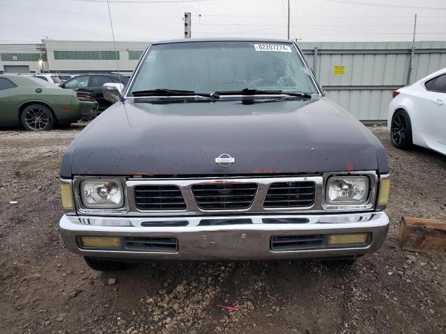 Photo 4 VIN: 1N6SD16S7SC460184 - NISSAN TRUCK KING 